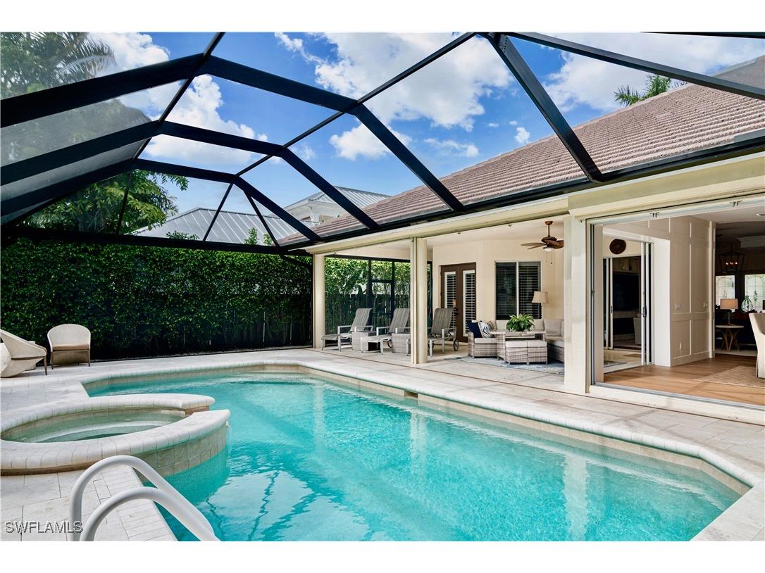 380 5th Avenue N Naples FL 34102 225076302 image8