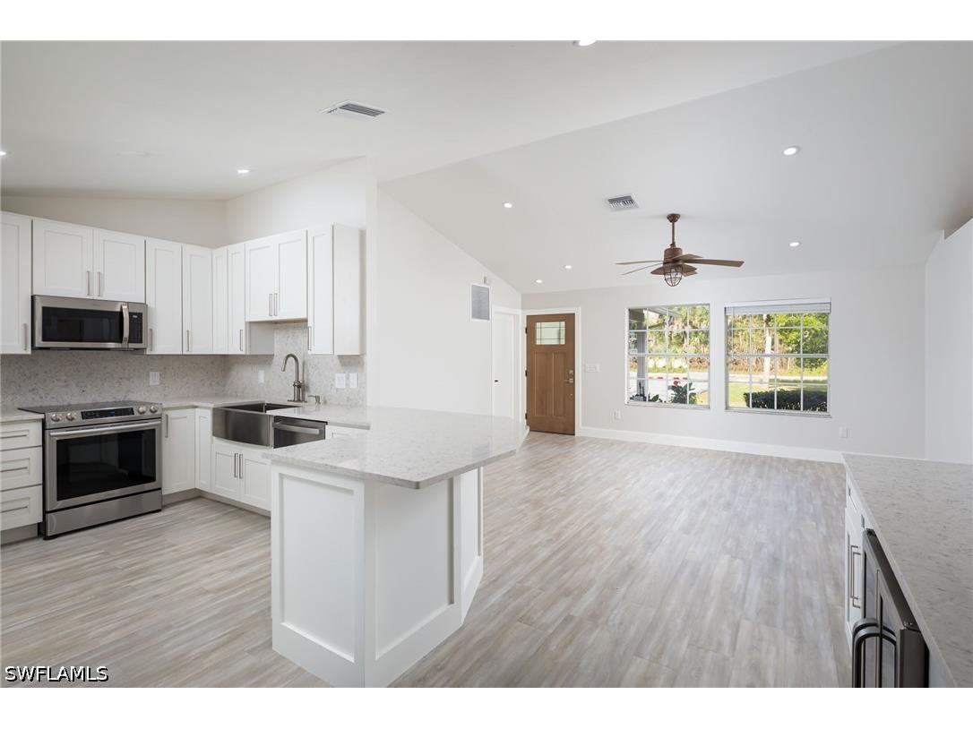 380 6th Street NE Naples FL 34120 226014551 image10