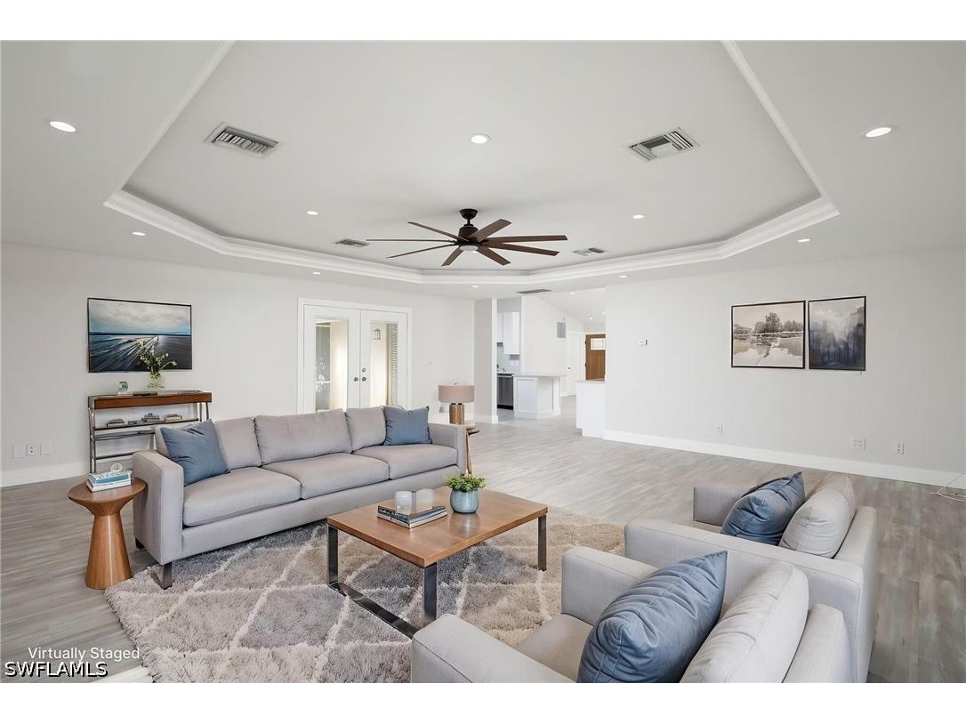 380 6th Street NE Naples FL 34120 226014551 image16
