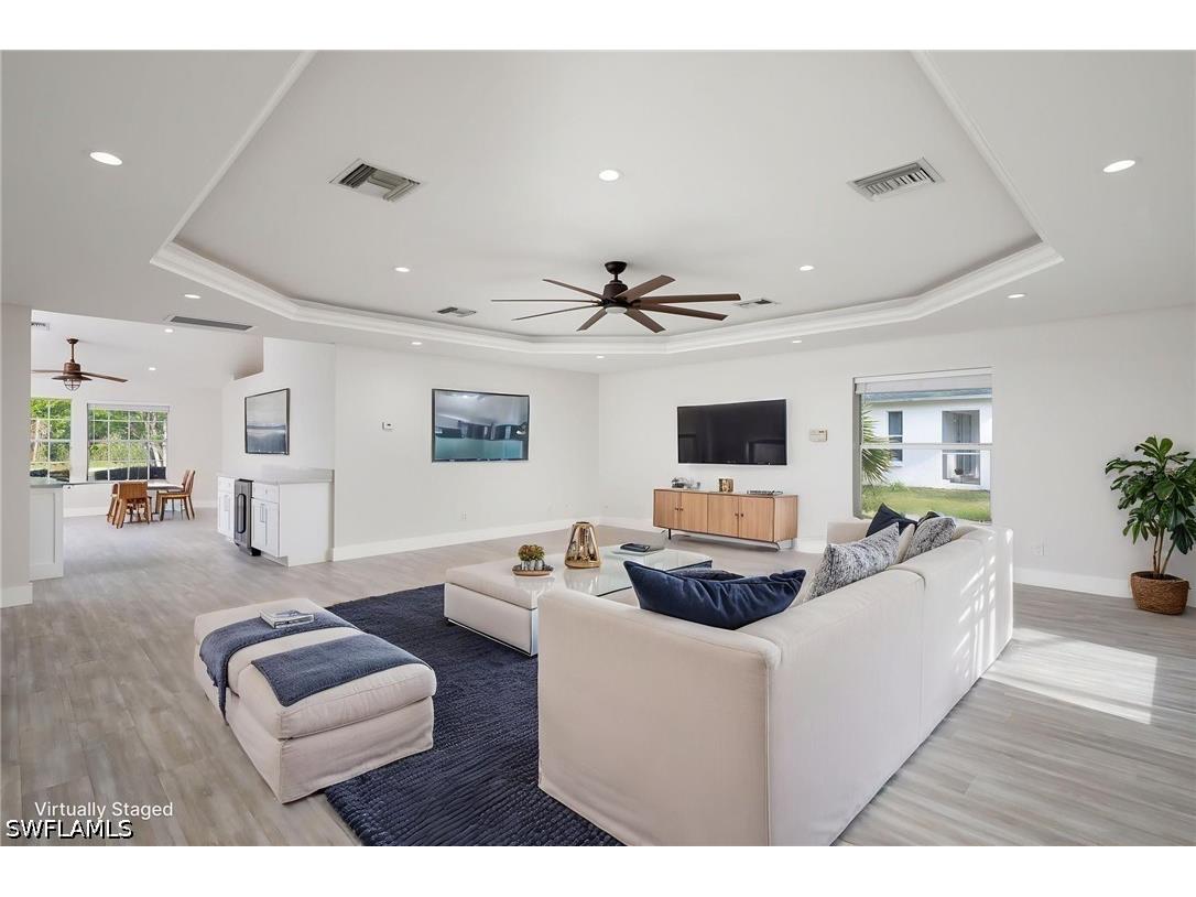 380 6th Street NE Naples FL 34120 226014551 image18