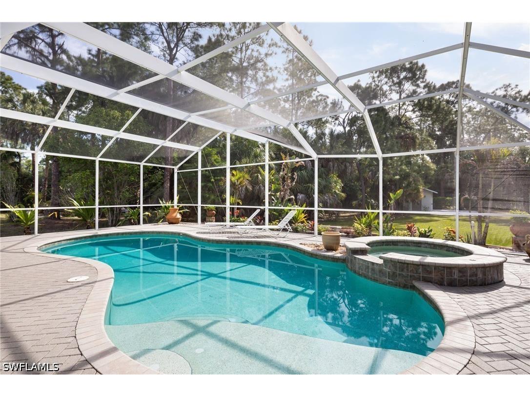 380 6th Street NE Naples FL 34120 226014551 image36