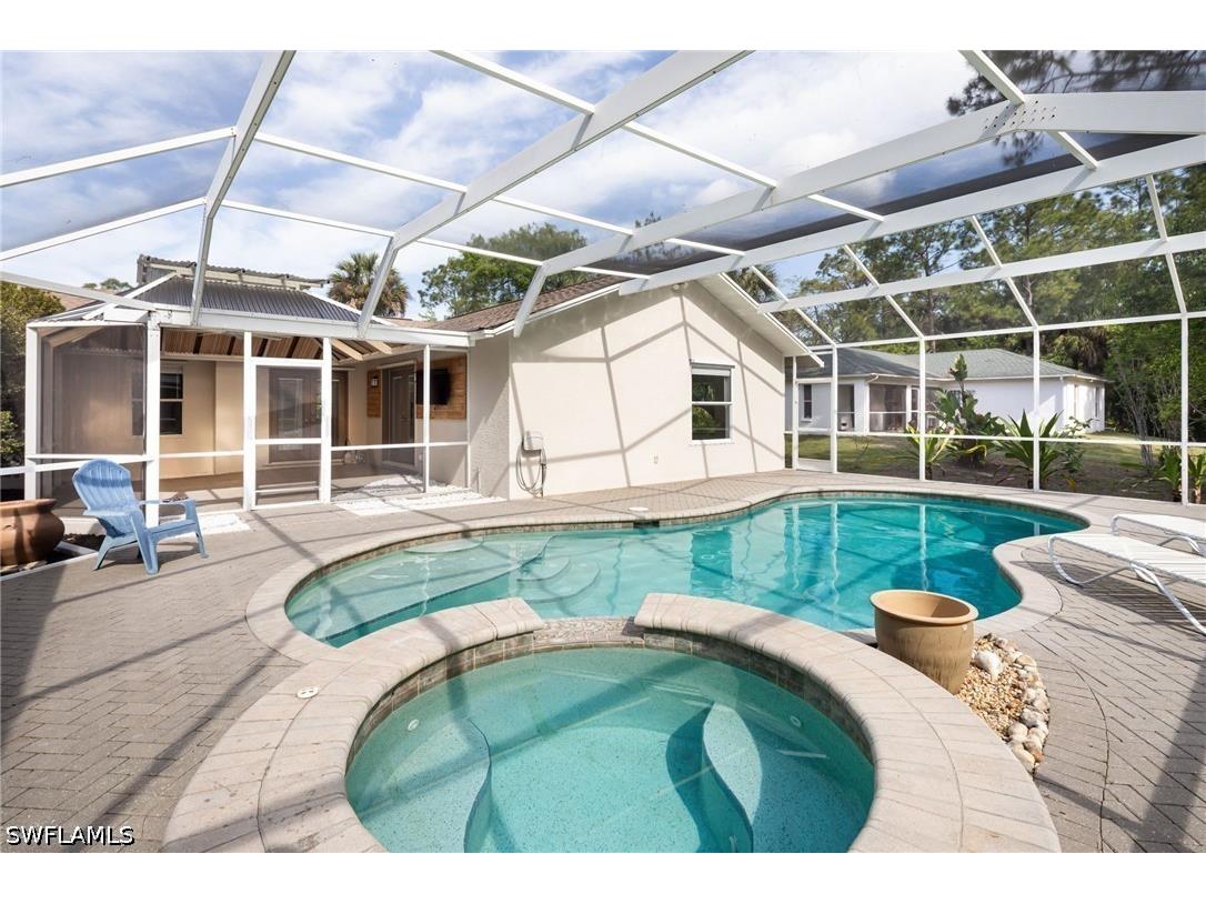 380 6th Street NE Naples FL 34120 226014551 image39