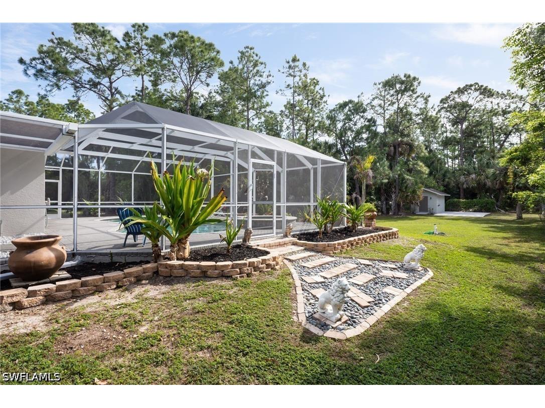 380 6th Street NE Naples FL 34120 226014551 image40