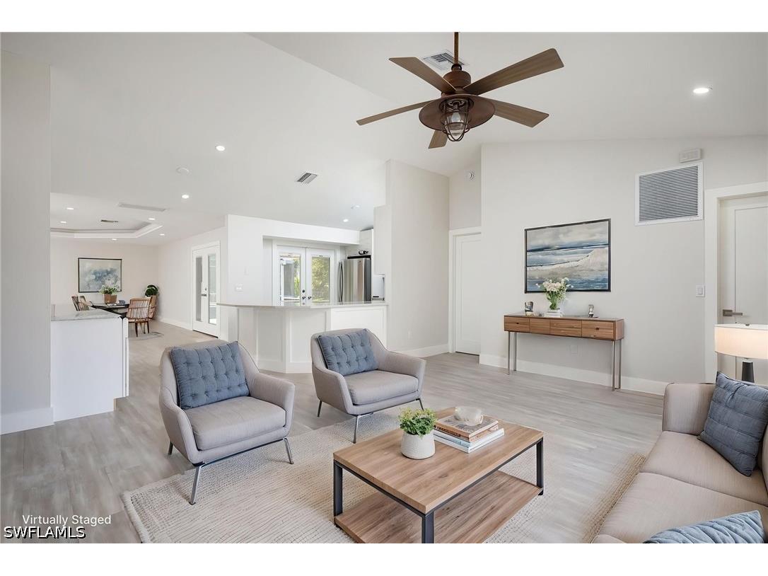 380 6th Street NE Naples FL 34120 226014551 image5