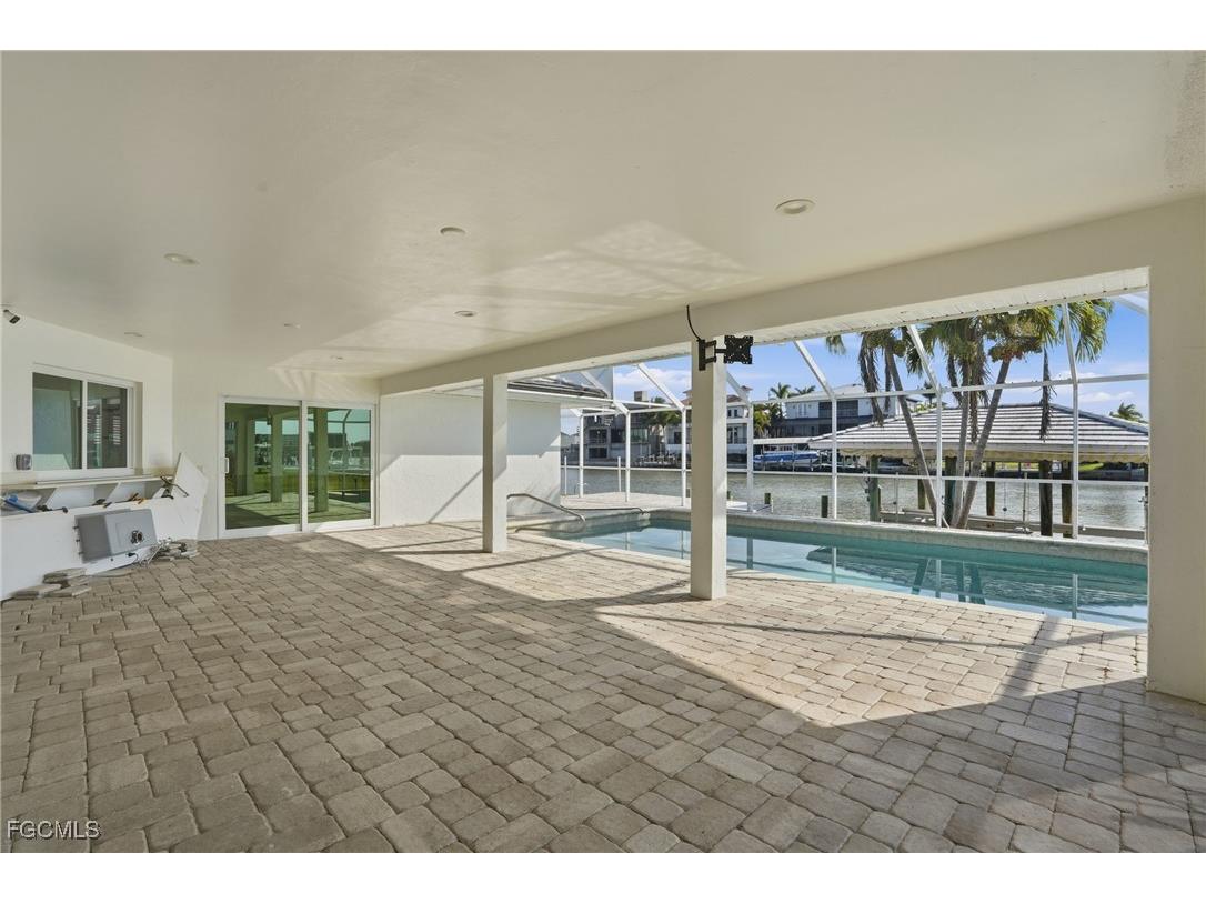 380 Conners Avenue Naples FL 34108 2026002205 image31