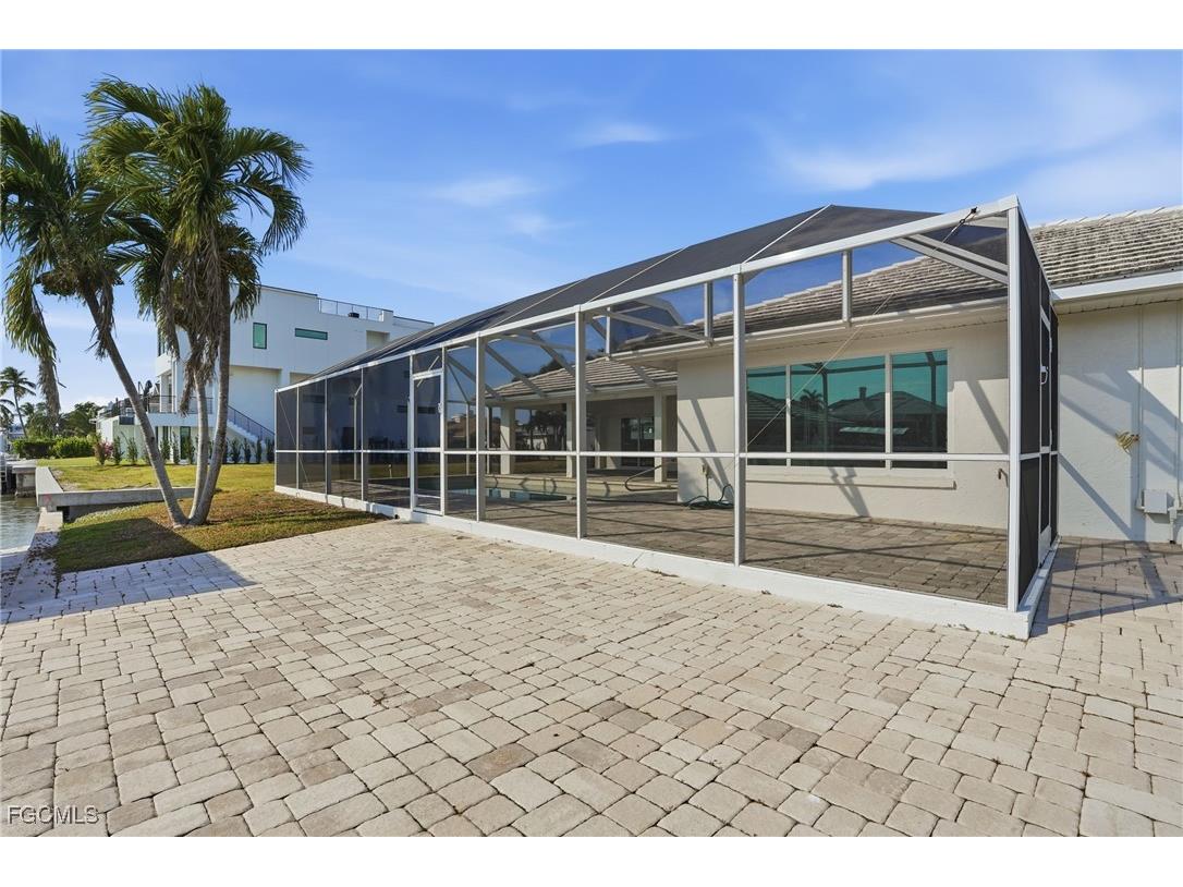 380 Conners Avenue Naples FL 34108 2026002205 image41