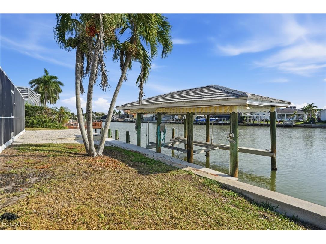 380 Conners Avenue Naples FL 34108 2026002205 image42