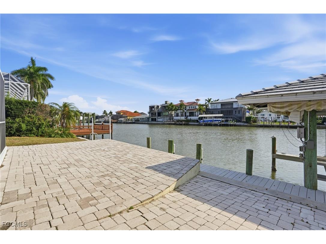 380 Conners Avenue Naples FL 34108 2026002205 image43