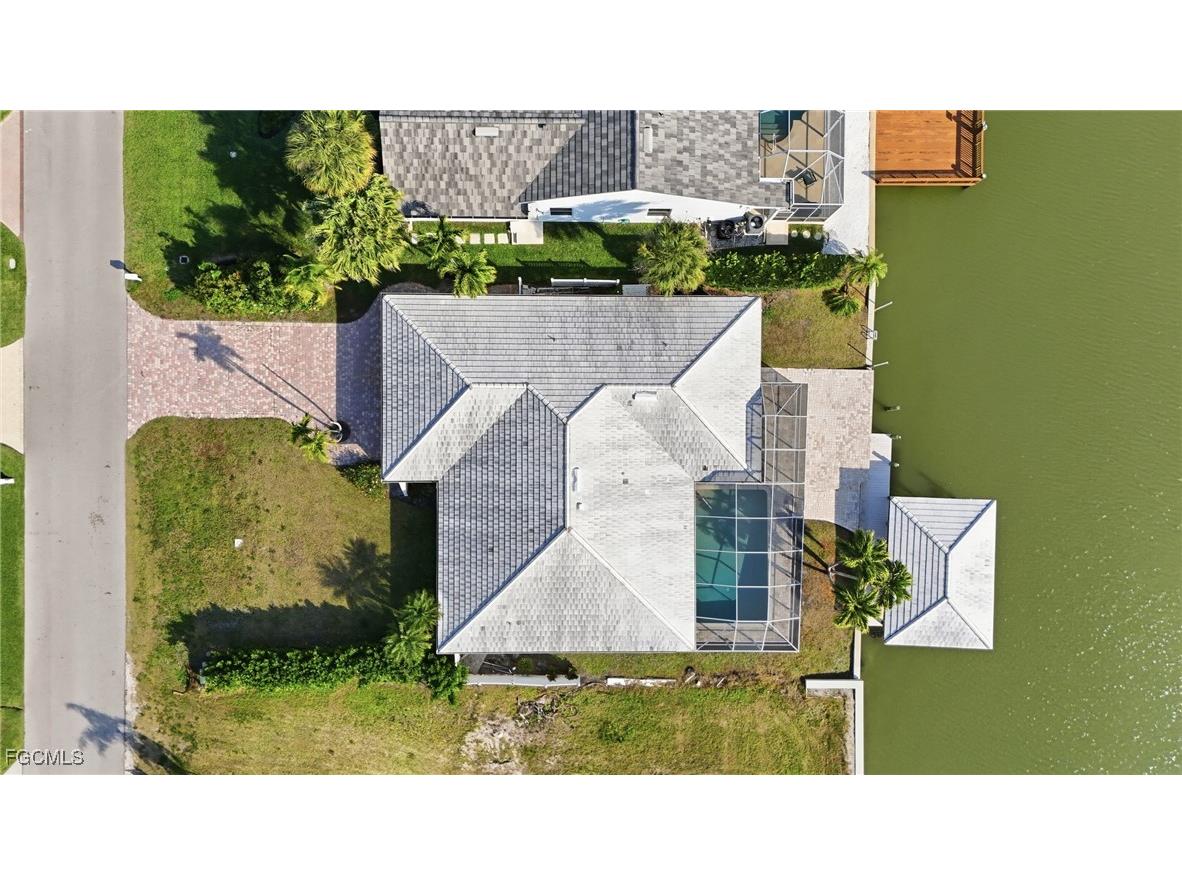 380 Conners Avenue Naples FL 34108 2026002205 image44