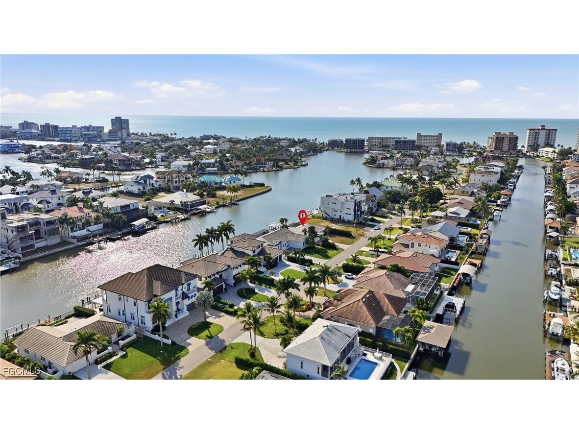 380 Conners Avenue Naples FL 34108 2026002205 image5