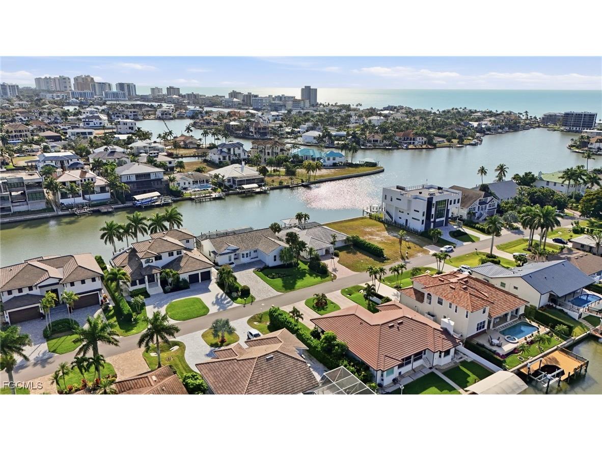 380 Conners Avenue Naples FL 34108 2026002205 image9