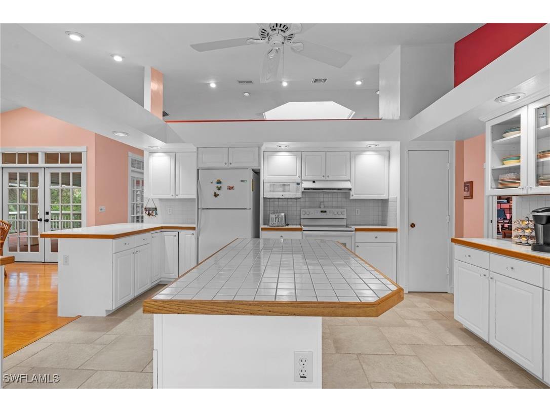 380 Periwinkle Court Marco Island FL 34145 225074565 image17