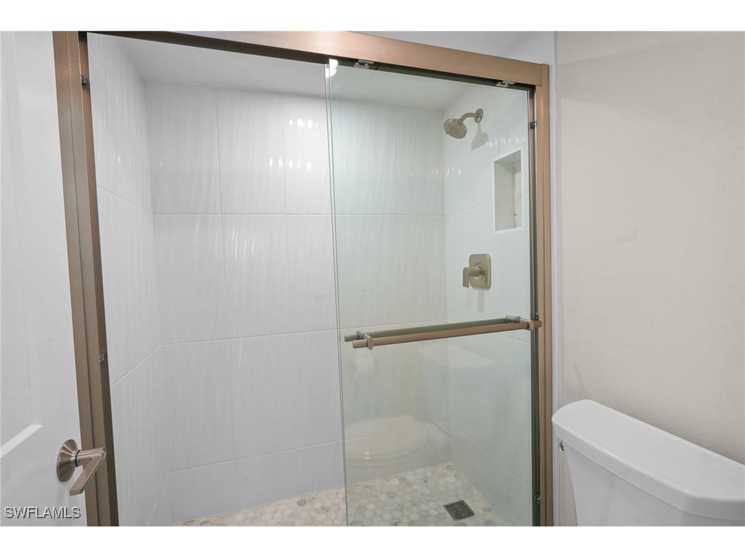 380 Seaview Court #1107 Marco Island FL 34145 225076313 image22