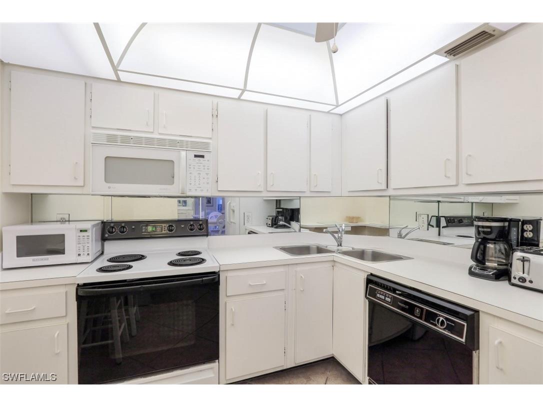 380 Seaview Court #1108 Marco Island FL 34145 222007041 image7