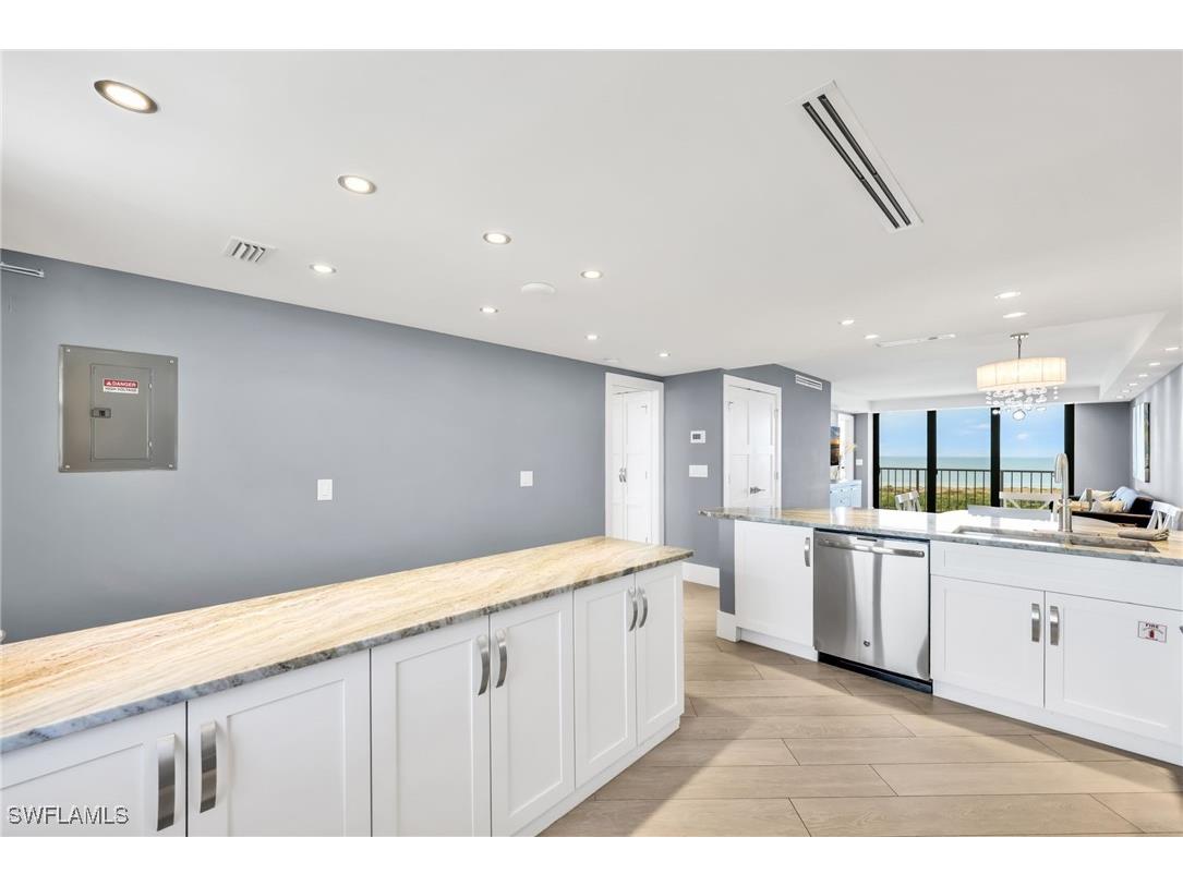 380 Seaview Court #11202 Marco Island FL 34145 225083626 image8