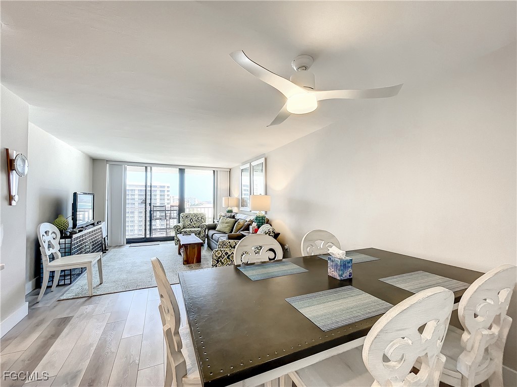 380 Seaview Court #11709 Marco Island FL 34145 2025022627 image10