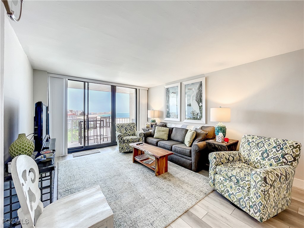380 Seaview Court #11709 Marco Island FL 34145 2025022627 image12