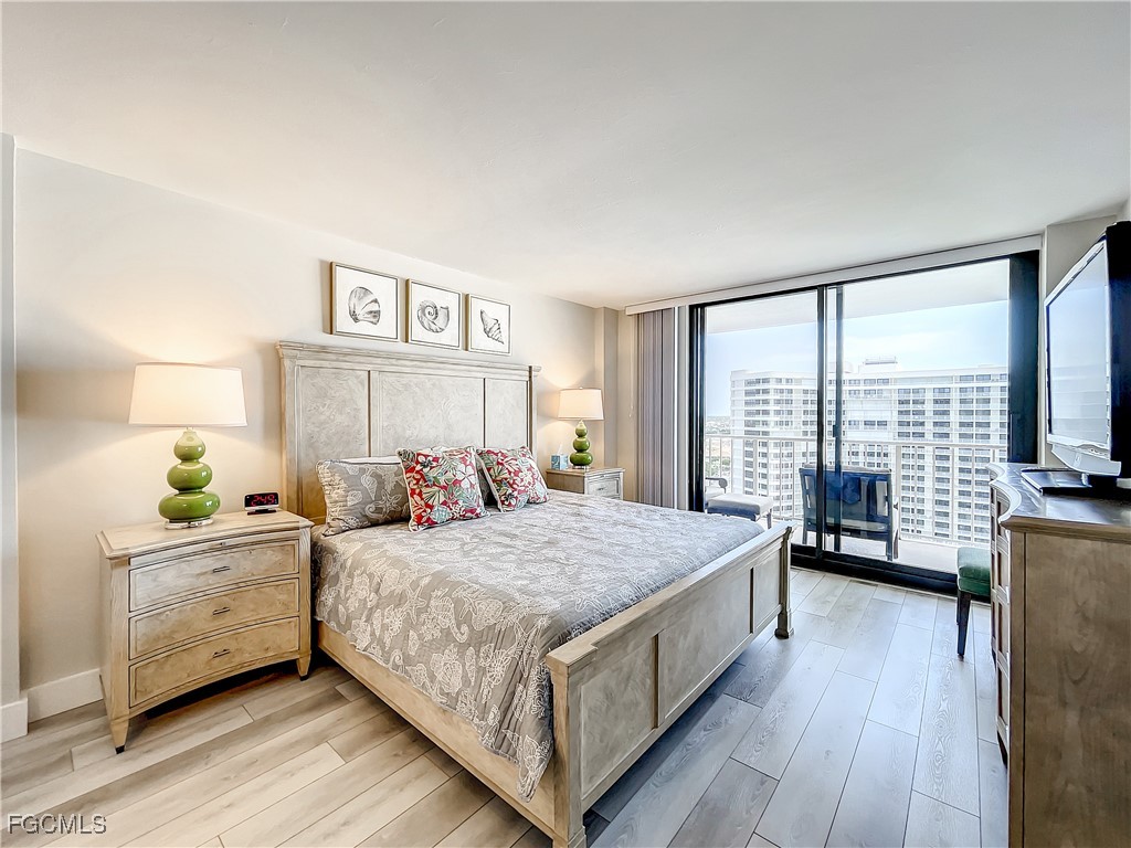 380 Seaview Court #11709 Marco Island FL 34145 2025022627 image20