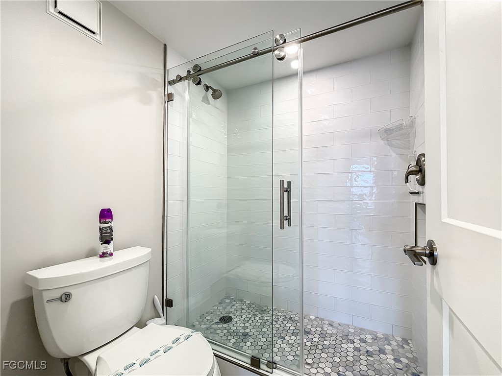 380 Seaview Court #11709 Marco Island FL 34145 2025022627 image24