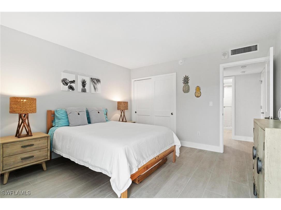 380 Seaview Court #1209 Marco Island FL 34145 225083183 image17