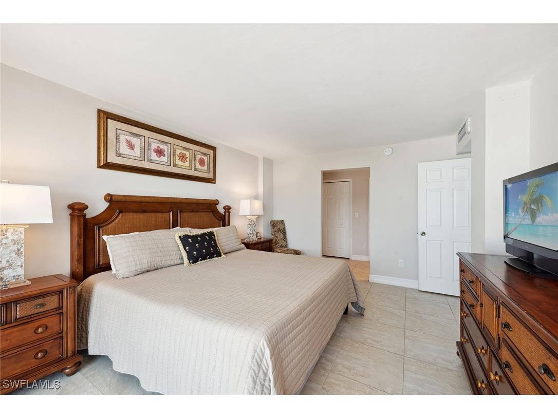 380 Seaview Court #1607 Marco Island FL 34145 225067638 image10