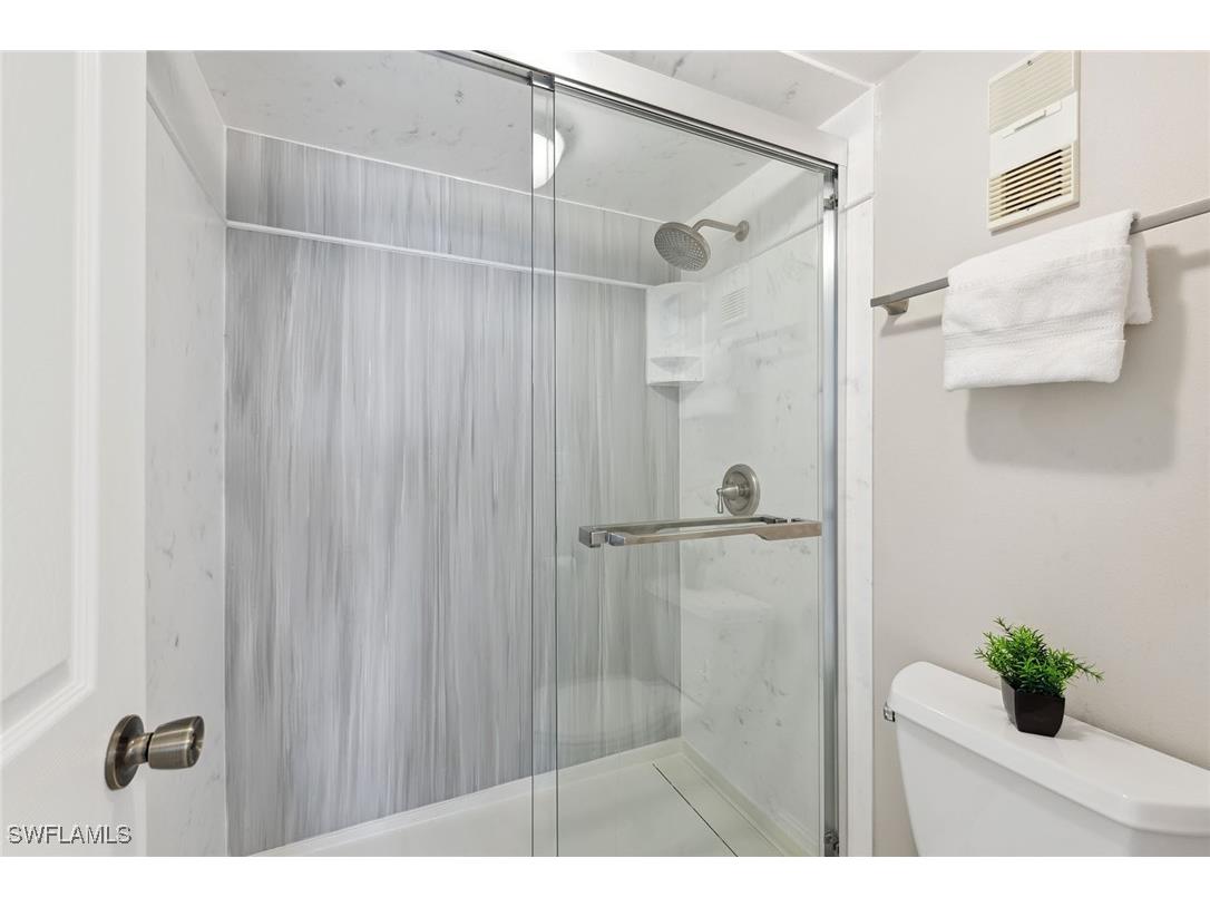 380 Seaview Court #1607 Marco Island FL 34145 225067638 image12