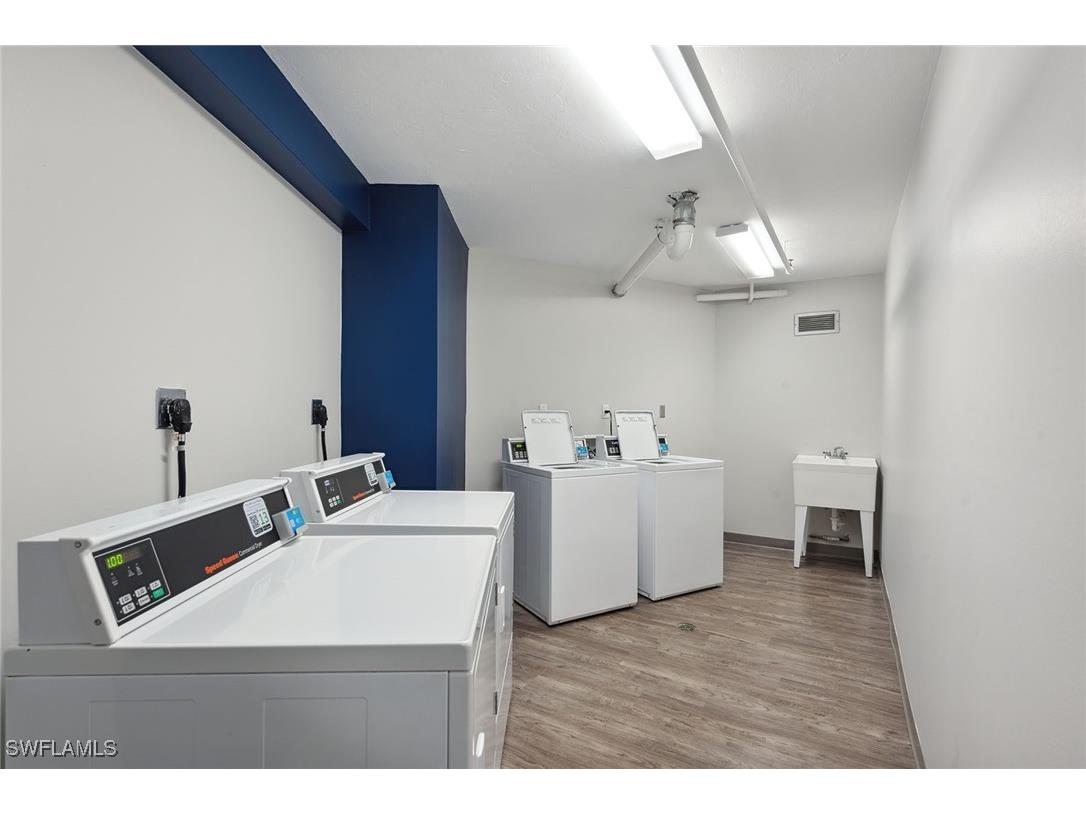 380 Seaview Court #1607 Marco Island FL 34145 225067638 image16