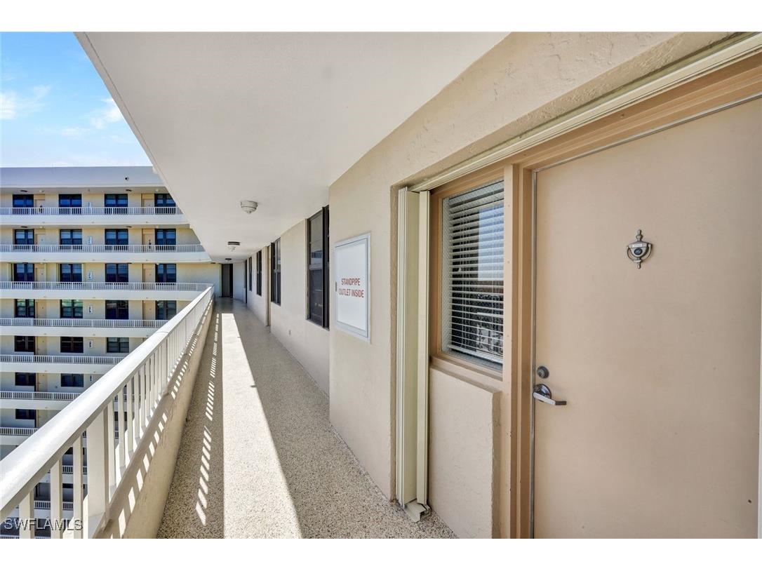 380 Seaview Court #1703 Marco Island FL 34145 225083985 image5
