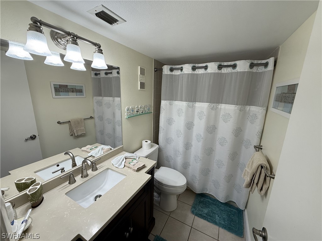 380 Seaview Court #204 Marco Island FL 34145 226006632 image17