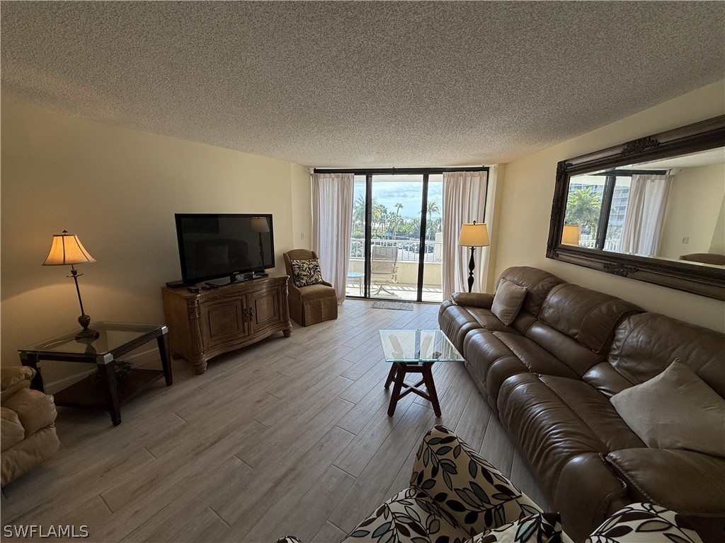 380 Seaview Court #204 Marco Island FL 34145 226006632 image7