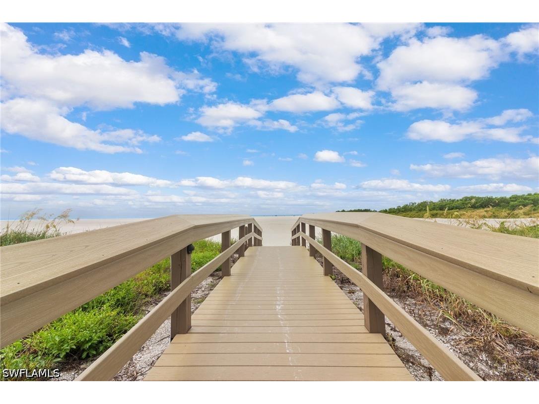 380 Seaview Court #403 Marco Island FL 34145 226020360 image21