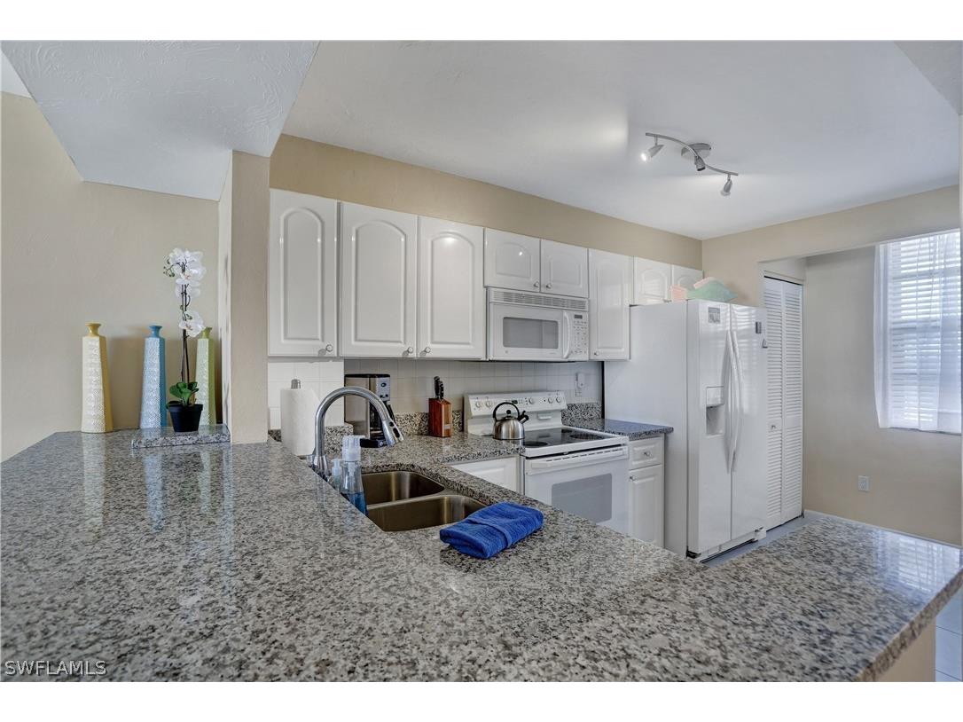 380 Seaview Court #404 Marco Island FL 34145 224056954 image1