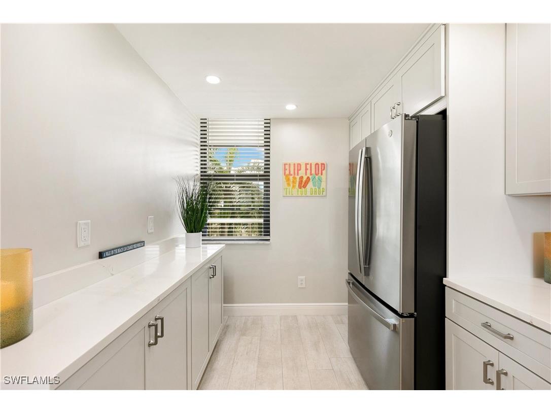 380 Seaview Court #405 Marco Island FL 34145 226004987 image13