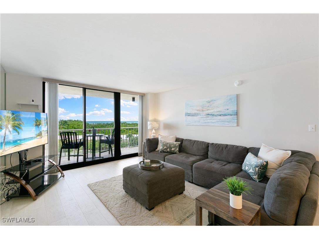 380 Seaview Court #405 Marco Island FL 34145 226004987 image6