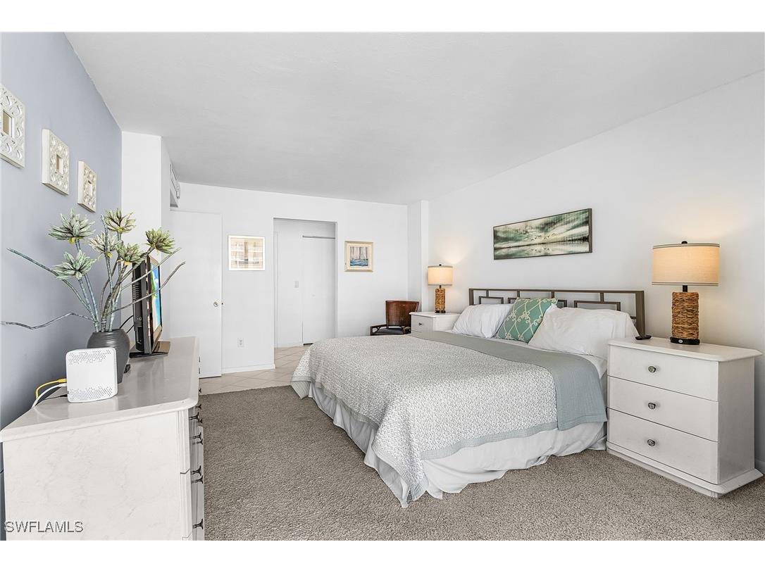 380 Seaview Court #908 Marco Island FL 34145 225083012 image14