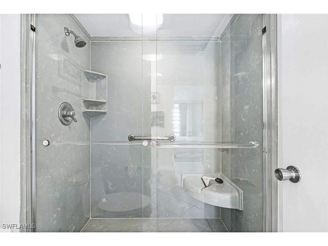 380 Seaview Court #908 Marco Island FL 34145 225083012 image17