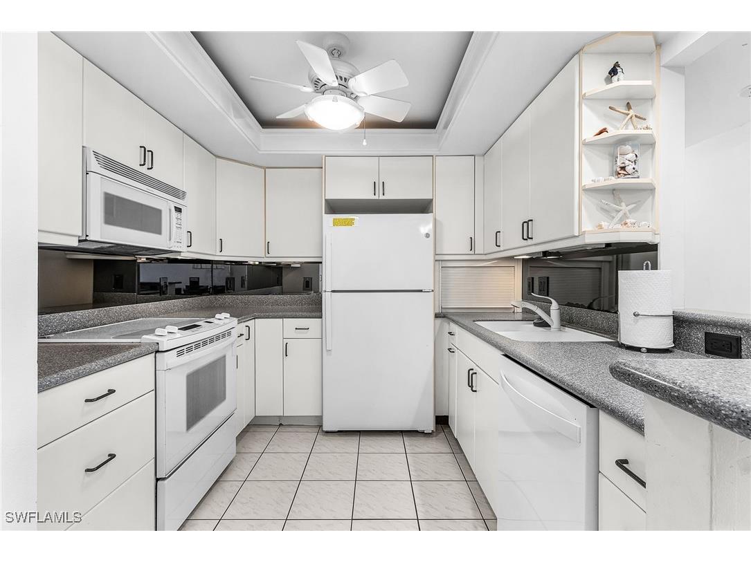 380 Seaview Court #908 Marco Island FL 34145 225083012 image8