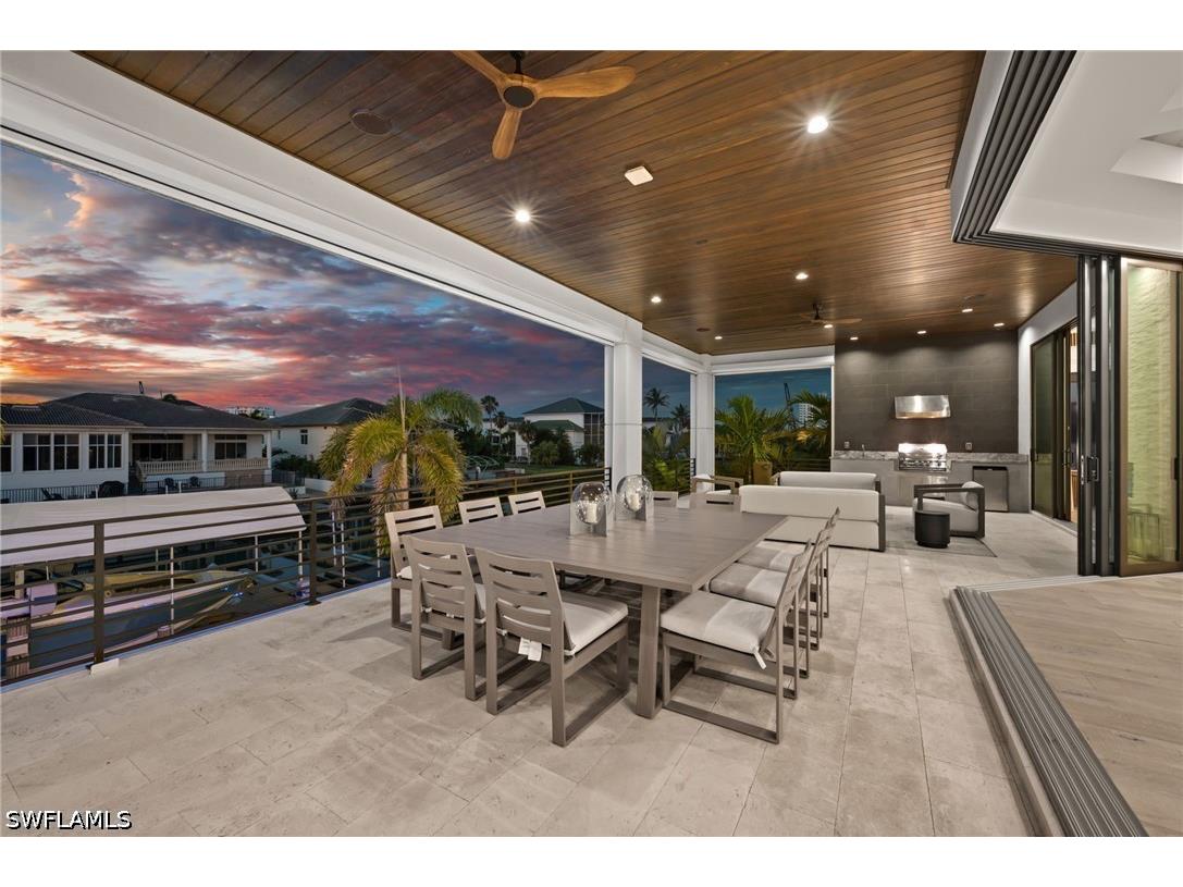380 Trade Winds Avenue Naples FL 34108 226018310 image26