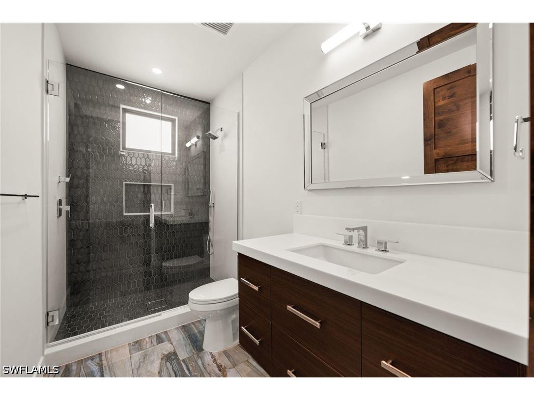 380 Trade Winds Avenue Naples FL 34108 226018310 image29