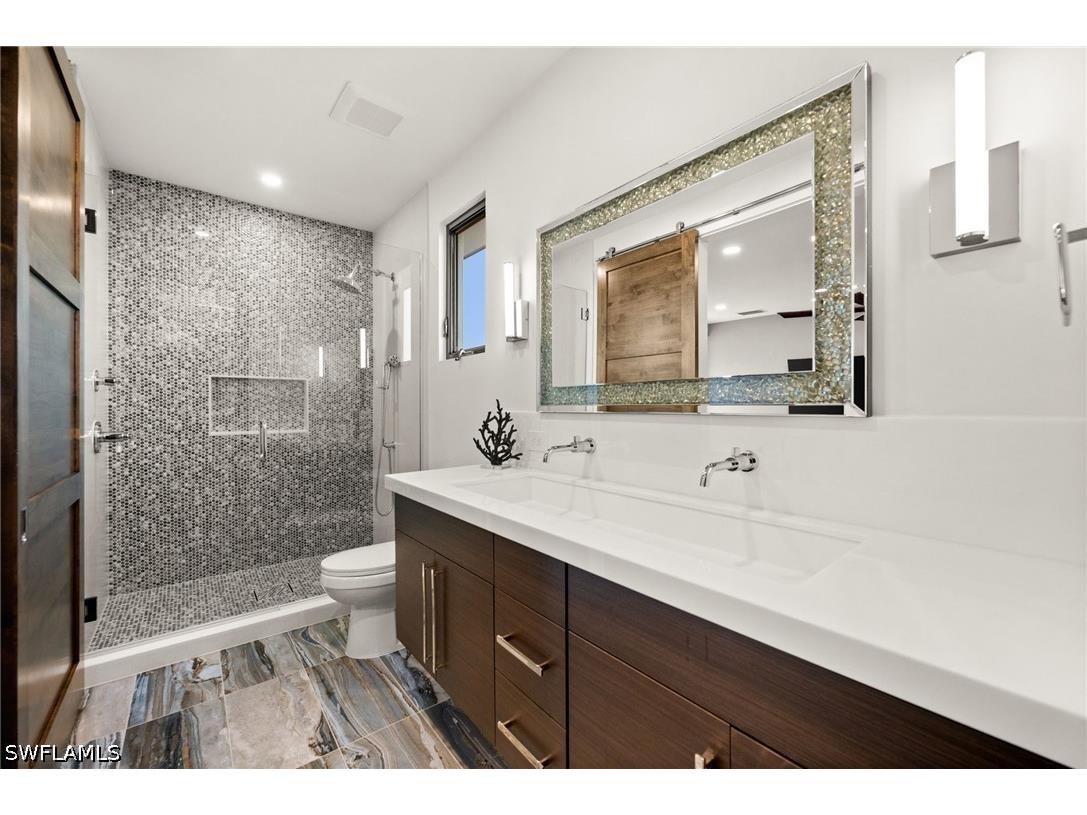 380 Trade Winds Avenue Naples FL 34108 226018310 image30
