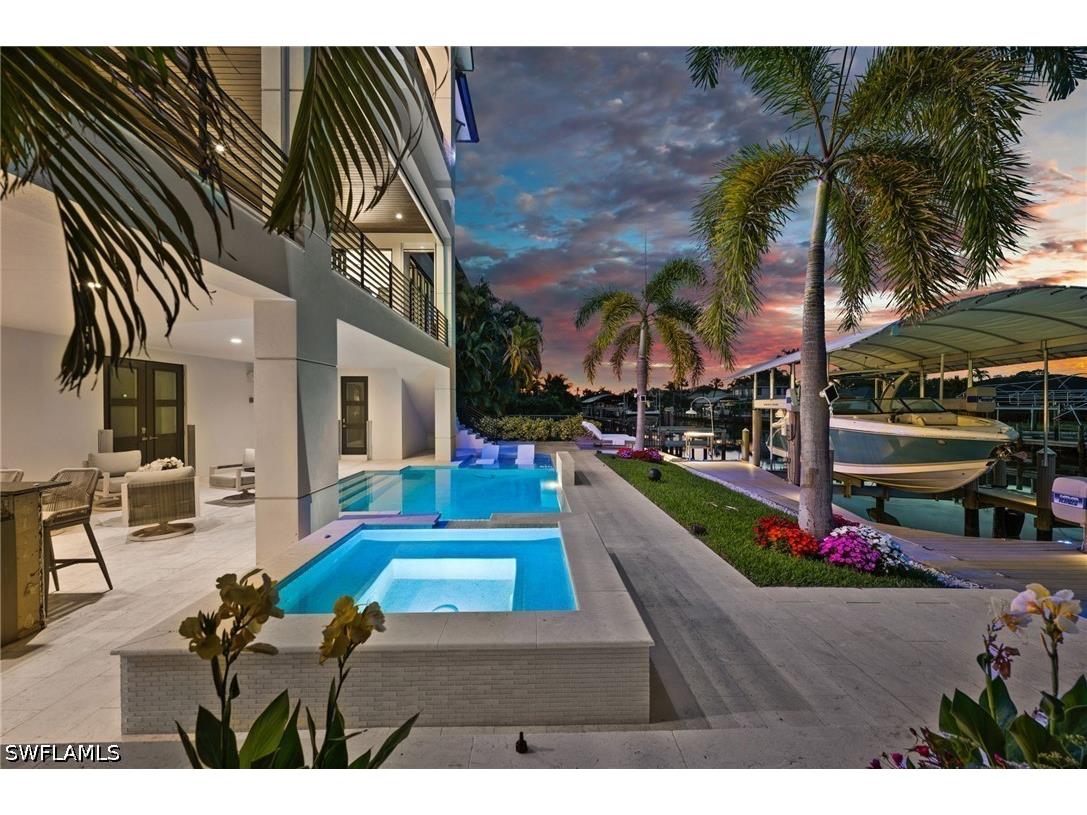 380 Trade Winds Avenue Naples FL 34108 226018310 image45