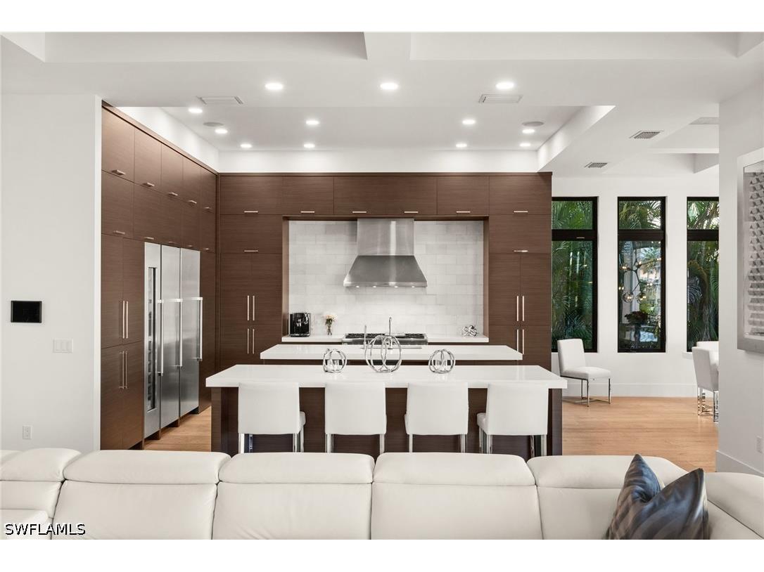 380 Trade Winds Avenue Naples FL 34108 226018310 image9