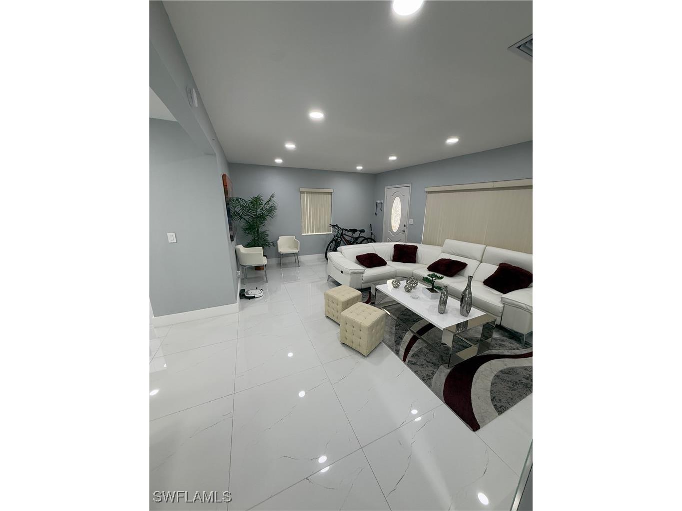 380 W 41st Street Hialeah FL 33182 226002911 image19