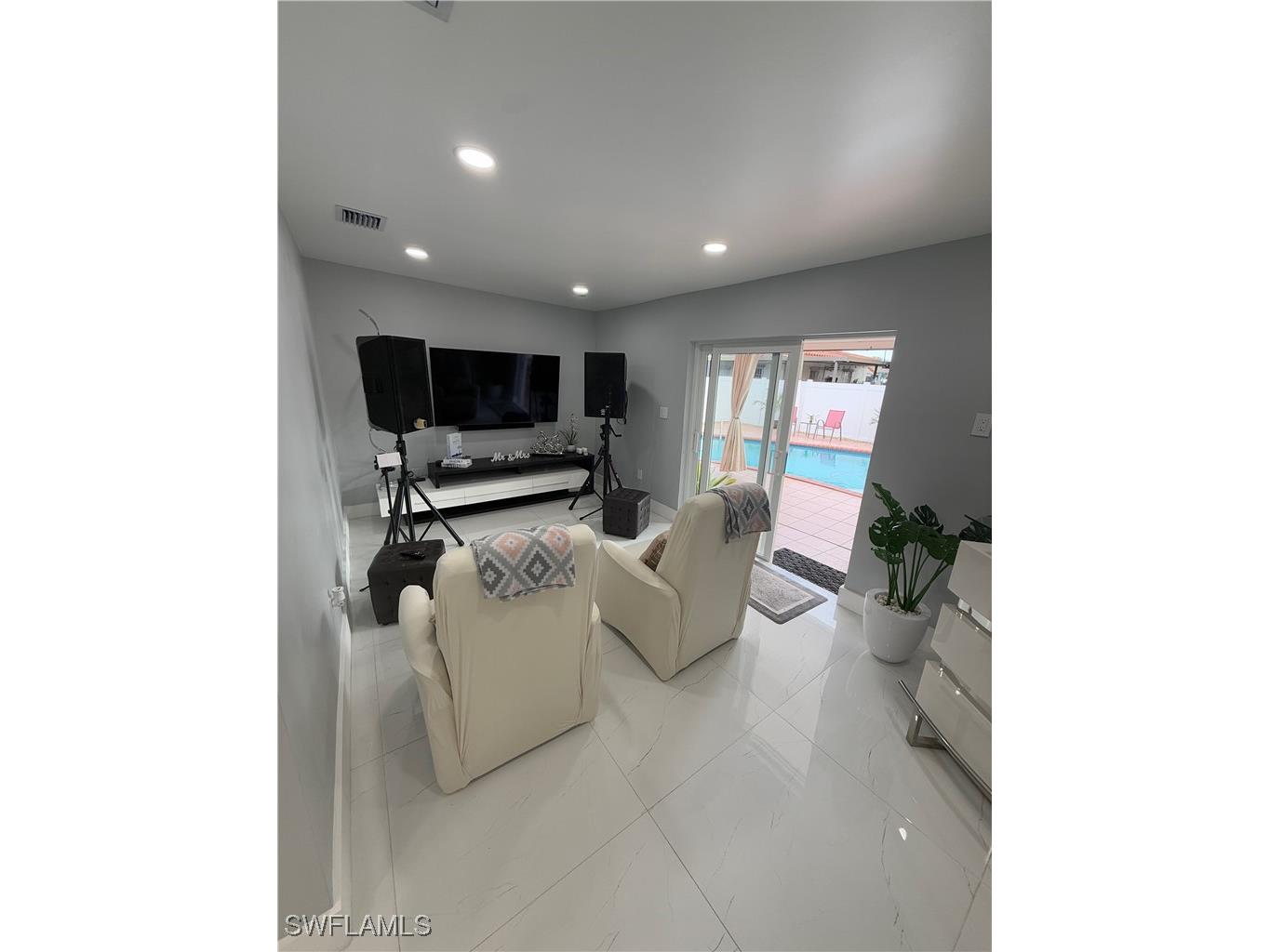 380 W 41st Street Hialeah FL 33182 226002911 image33