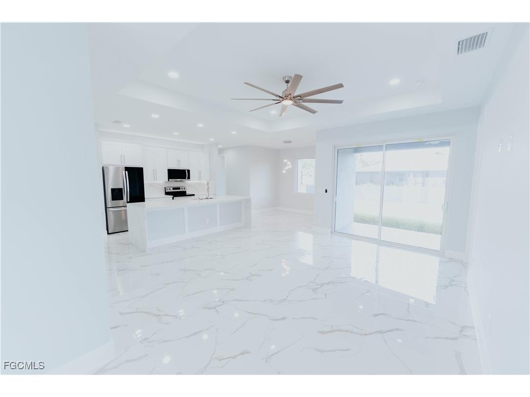 3800 11th Street SW Lehigh Acres FL 33976 2025008936 image2