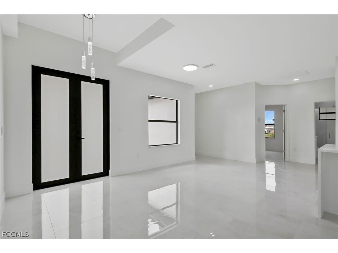 3800 24th Street SW Lehigh Acres FL 33976 2026005579 image8