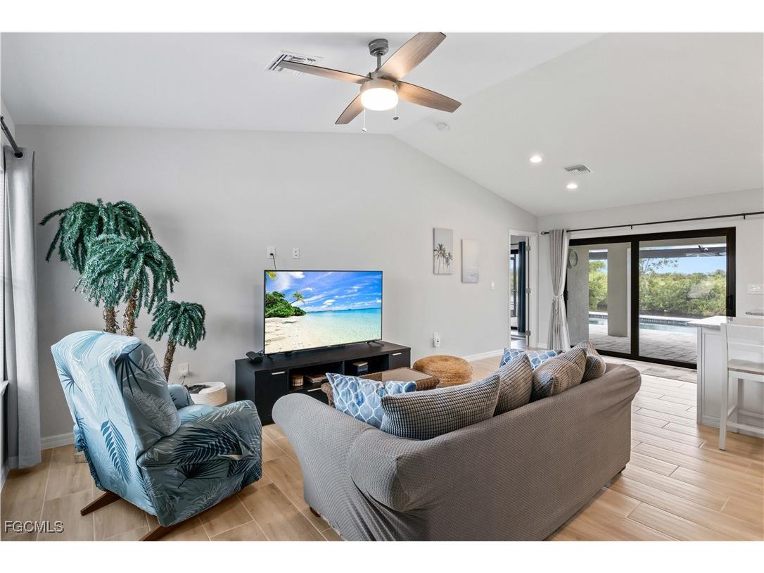 3800 NW 41st Lane Cape Coral FL 33993 2025008363 image11