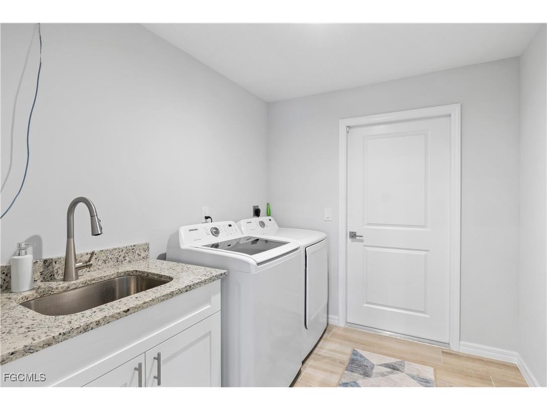 3800 NW 41st Lane Cape Coral FL 33993 2025008363 image29