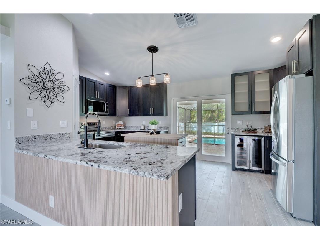 3800 SW 20th Avenue Cape Coral FL 33914 223072795 image1