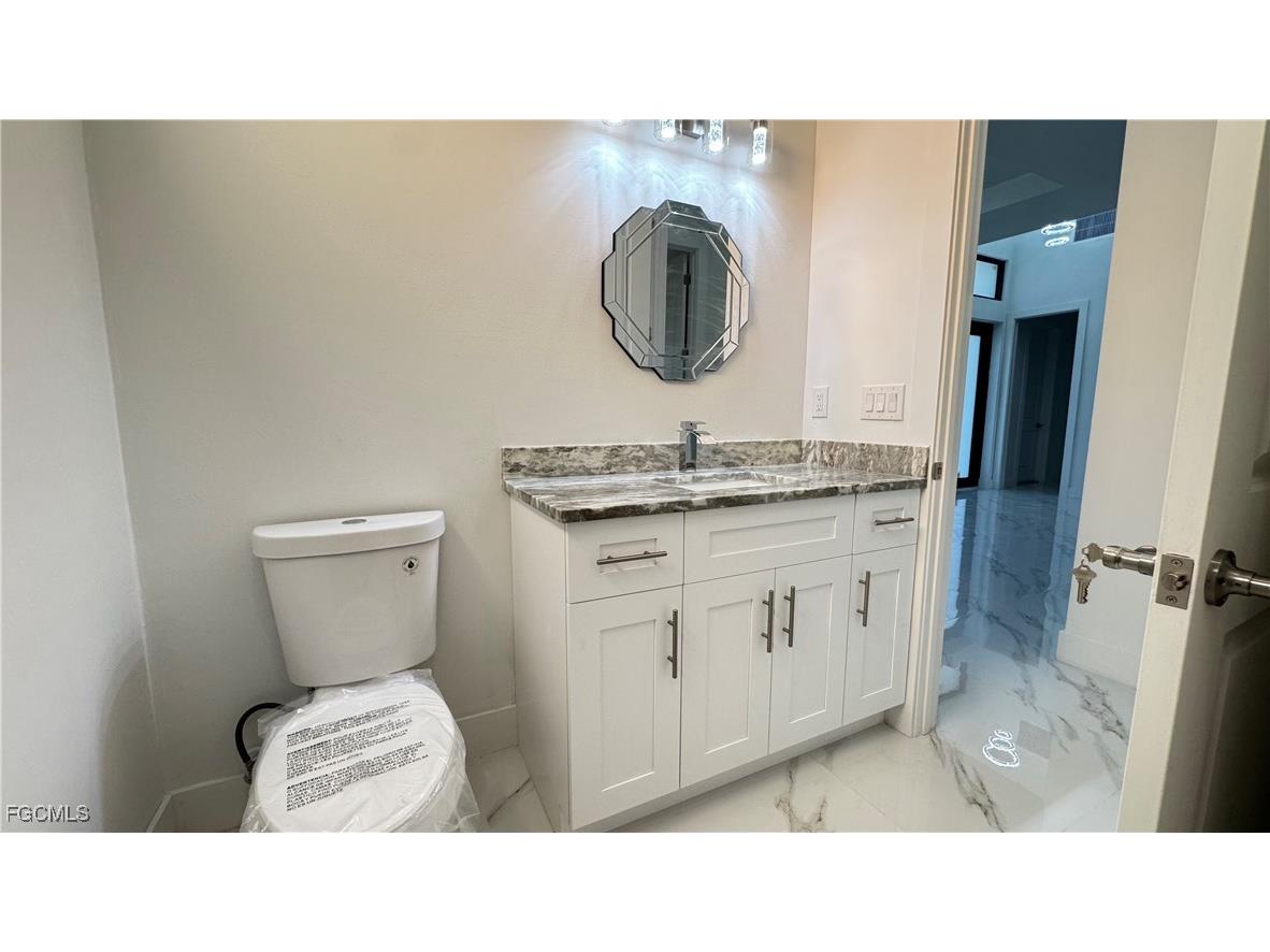 3801 3rd Street SW Lehigh Acres FL 33976 2025011408 image11